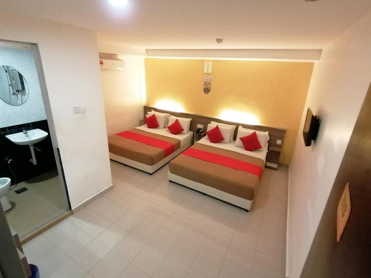 Yellow Mansion Hotel Melaka Raya Экстерьер фото