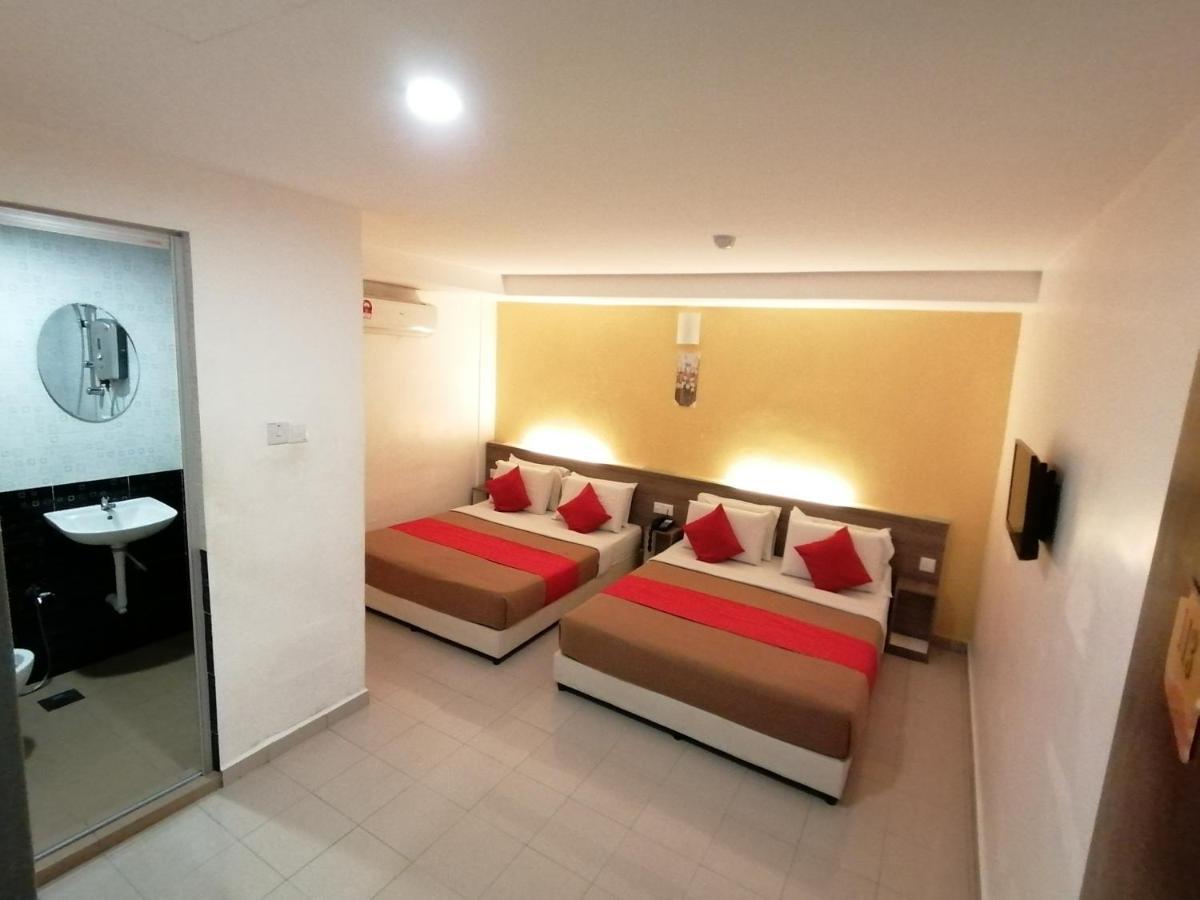 Yellow Mansion Hotel Melaka Raya Экстерьер фото