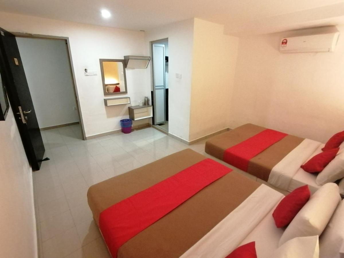 Yellow Mansion Hotel Melaka Raya Экстерьер фото