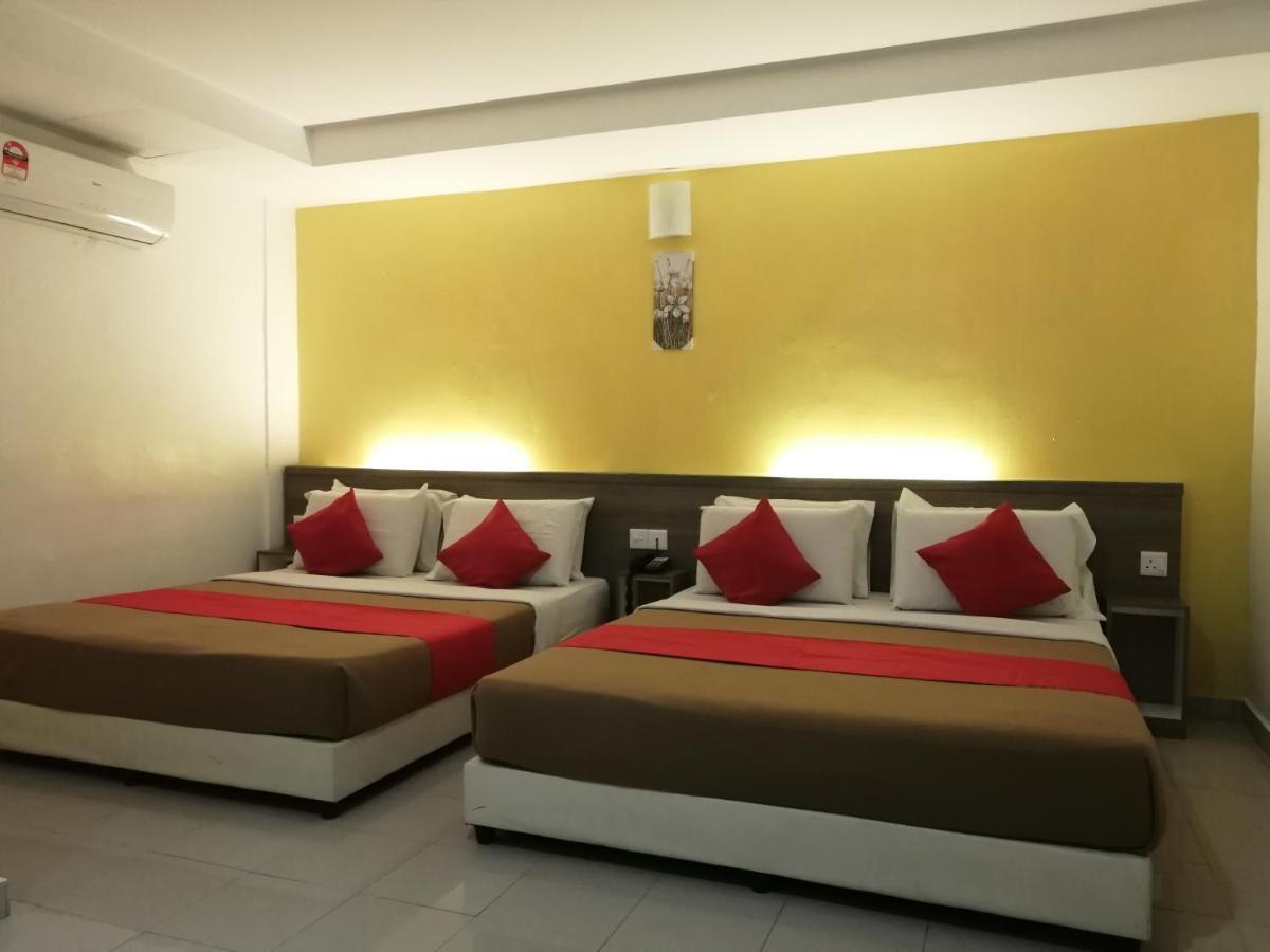 Yellow Mansion Hotel Melaka Raya Экстерьер фото