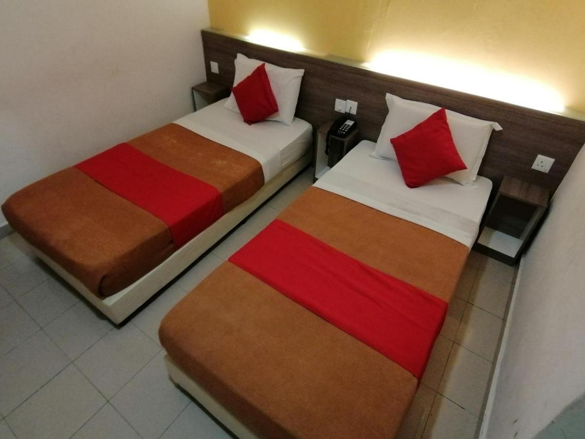 Yellow Mansion Hotel Melaka Raya Экстерьер фото