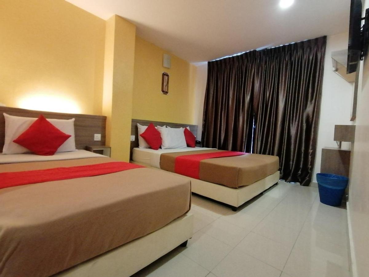 Yellow Mansion Hotel Melaka Raya Экстерьер фото