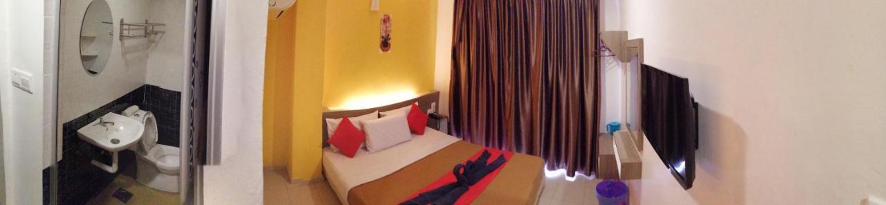Yellow Mansion Hotel Melaka Raya Экстерьер фото