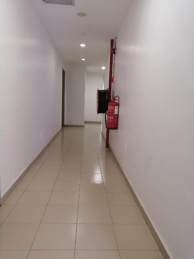 Yellow Mansion Hotel Melaka Raya Экстерьер фото
