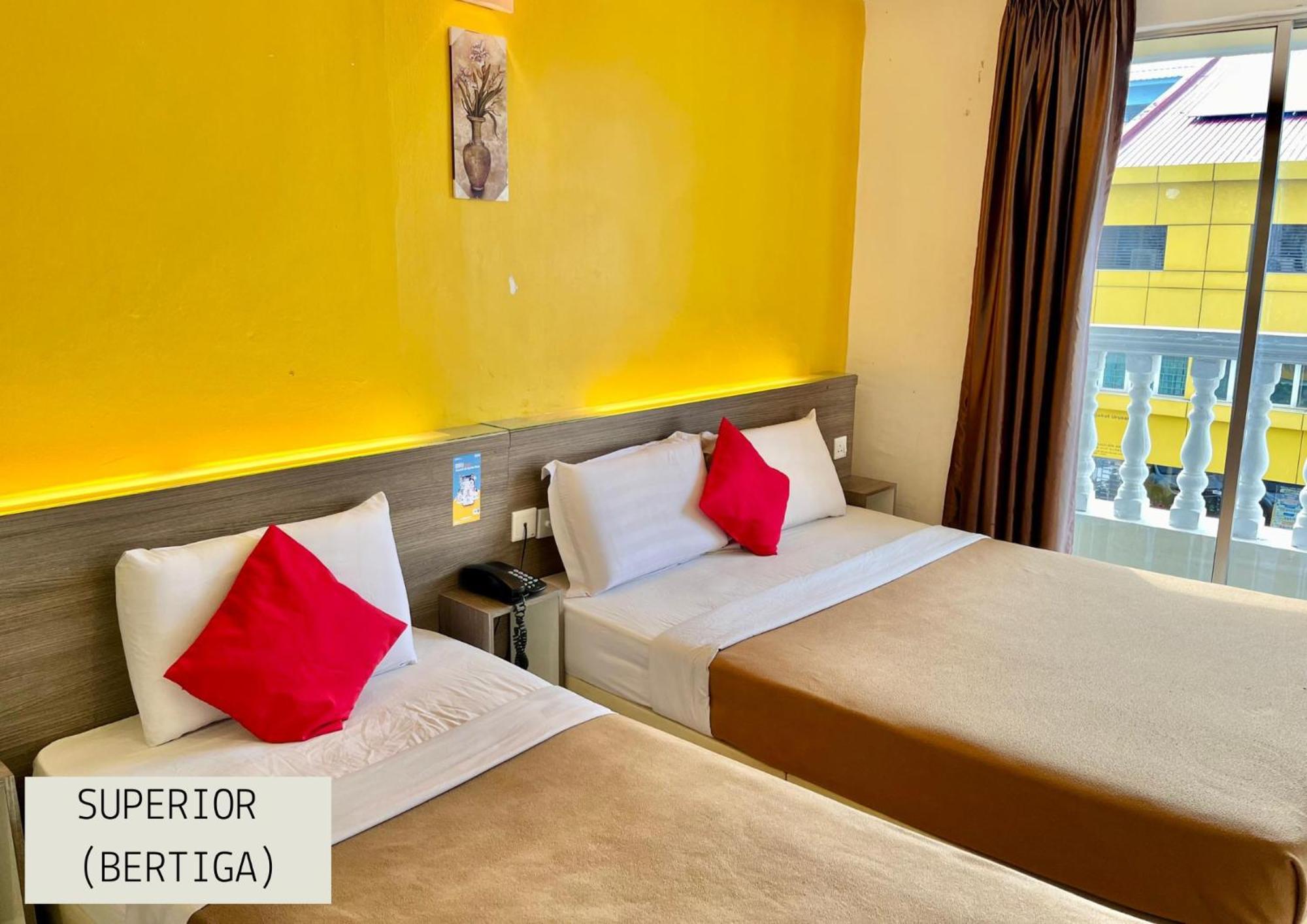 Yellow Mansion Hotel Melaka Raya Экстерьер фото